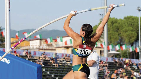 Arianna Peroni. Laurea in Scienze e tecnologie biomolecolari. Specialità: atletica leggera