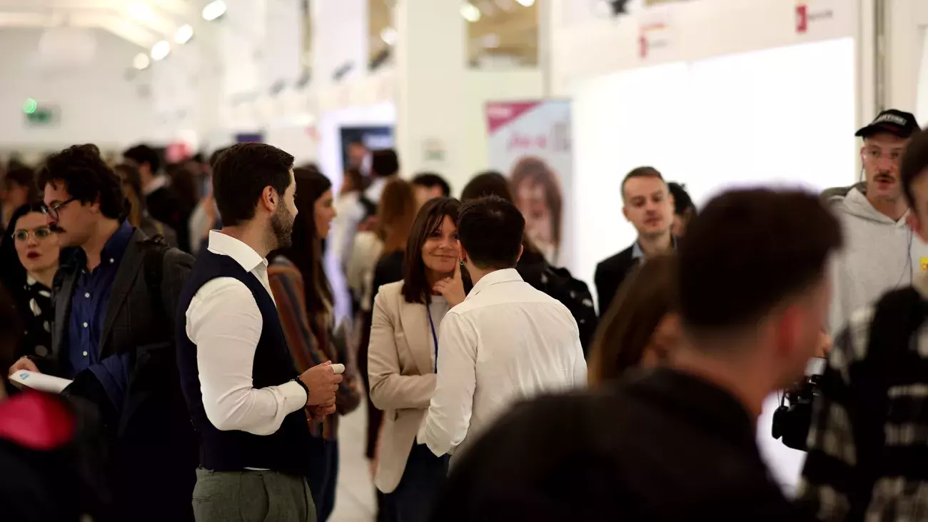 gruppo di persone al Career Fair UniTrento