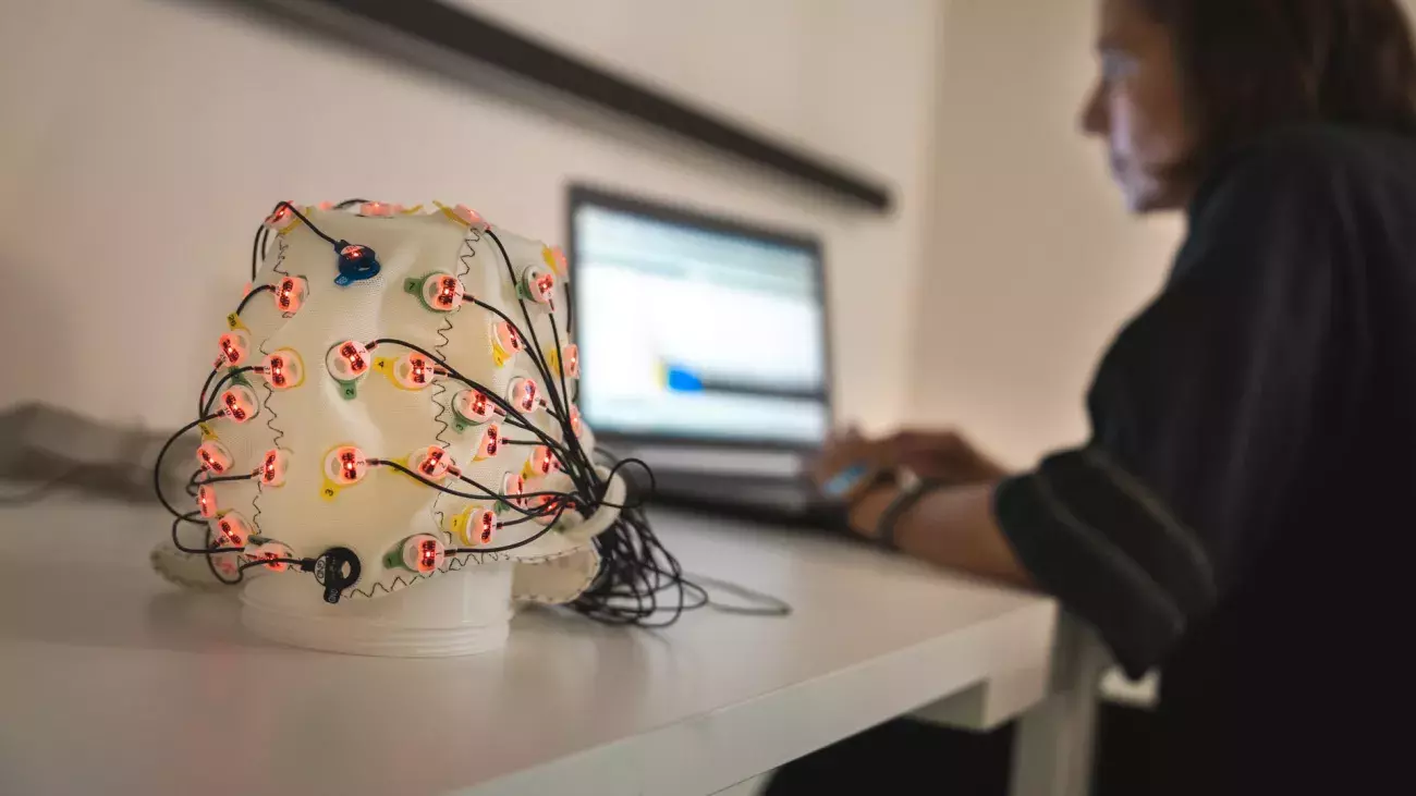 foto strumentazione laboratori CIMeC