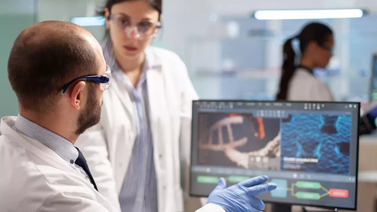 Persone in laboratorio