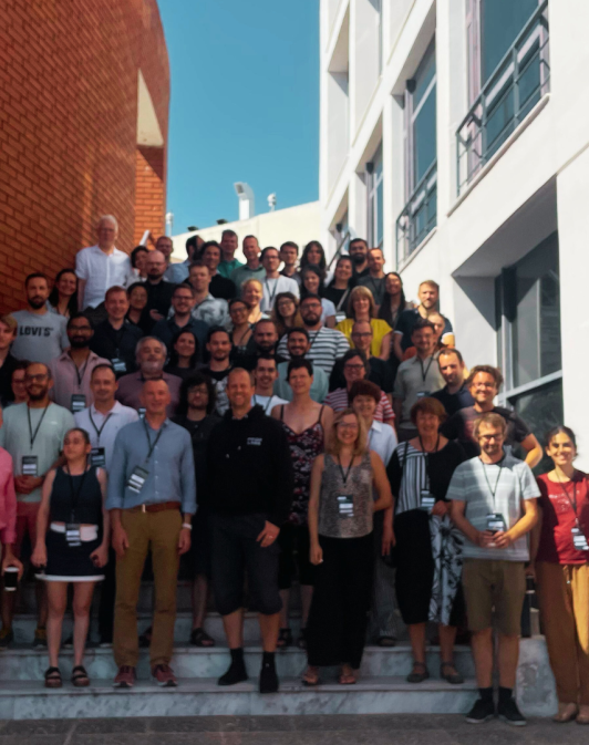 Durante il kick-off al Certh di Salonicco, in Grecia, centro greco di ricerca tecnologica alla guida del consorzio di Elliot